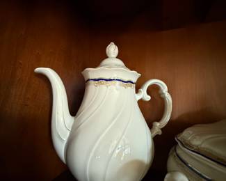 Old Hutsschenreuther ,Vintage Bavaria Porcelain