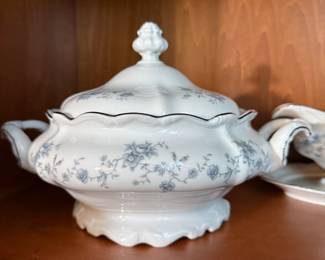 Johann Haviland Bavaria Germany Blue Garland China