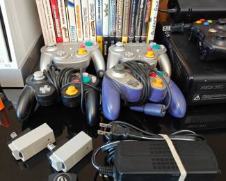 GAME CUBE ACCESSORIES 