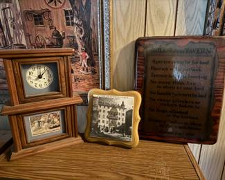 Plaques, wall clocks