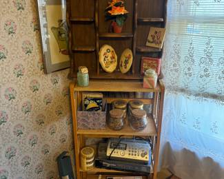 Display shelving