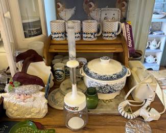 Royal Tudor ware, Corning ware spice of life, vintage geese mugs, 