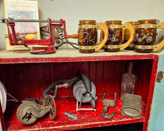 Much cast iron items