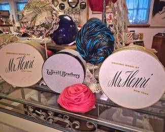 Vintage ladies hats. Christian Dior hat, Ken Blair Exclusive hat and Wolfe Brothers ladies hat with boxes. Also, 2 Mr. Henri boxes