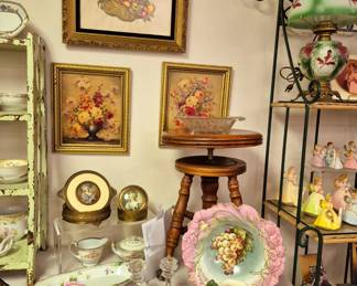 Wide variety of smaller framed prints