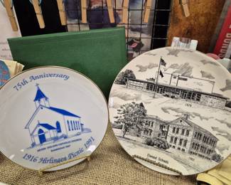 Souvenir plates. 1916 Hurlingen Picnic 1991 75th Anniversary and Elwood Schools plates