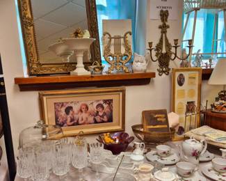 Much cut glass and crystal glassware