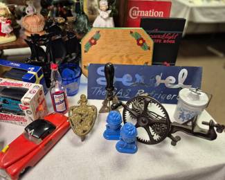 Salt and peppers, cast iron, advertising and vintage kitchenware