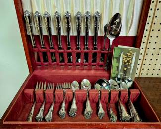 Silverplate flatwear