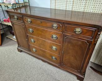 Mahogany buffet