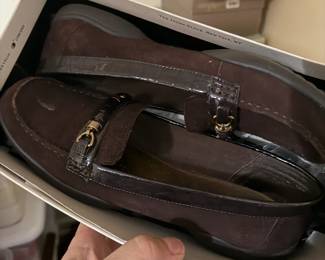 Many Unused Shoes/Boots, Sizes 9-9.5-10.