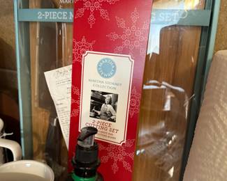 Martha Stewart Cutting Set