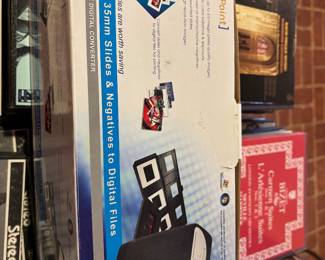 Convert 35mm Slides and Negatives to Digital Files