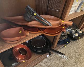 Wonderful wood serving leaves