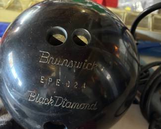 Brunswick 10 lb Bowling Ball