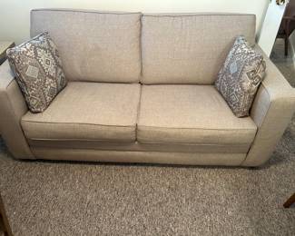 LIGHTLY USED SOFA BED!