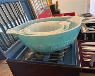 VINTAGE COLLECTIBLE PRYEX