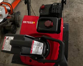 Snapper SS7522E Snow Blower