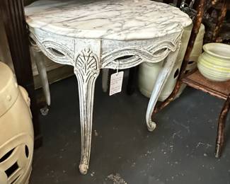 Vintage Century furniture braided end table, marble top.