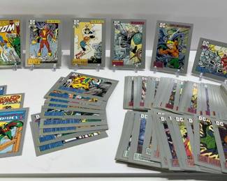 011 Collection of 1991 DC Comics Superhero Cards