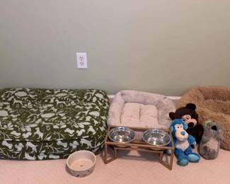 Pet Supplies