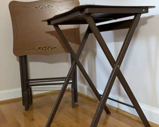 Folding Tray Set With Stand