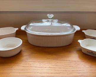 Corning Ware Set