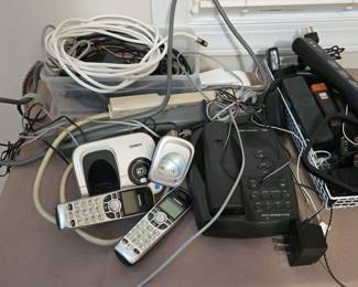 Mystery Electronics Lot