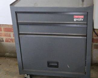 Craftsman Evolv Toolbox On Wheels With Contents