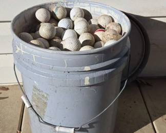 XXL Mystery Bucket Full Of Golf Balls