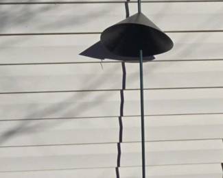 Decorative Metal Yard Hook With Squirrel Guard