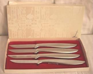 78 - Gerber Knives, qty 4, in box