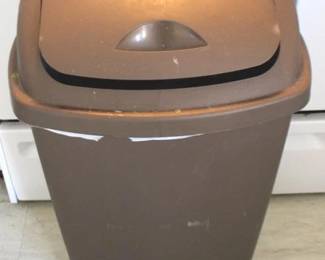 1021 - Flip-Top Trash Can - 13" x 27" x 16"
