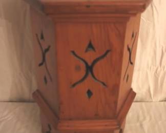 89 - Wood Stand - 18" x 13" x 13"