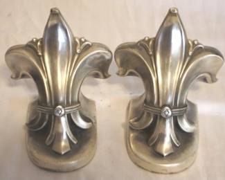 209 - Pair Fleur De Lis Bookends 4.5" x 5.5"