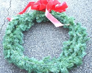 278 - Wreath - 30" Round