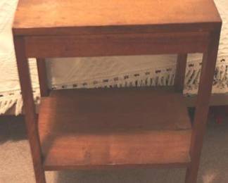 353 - Wood Table - 24" x 15" x 10.5"