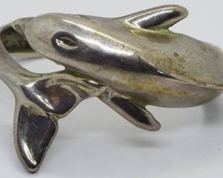 2032 - Sterling Dolphin Bracelet (1.69oz)
