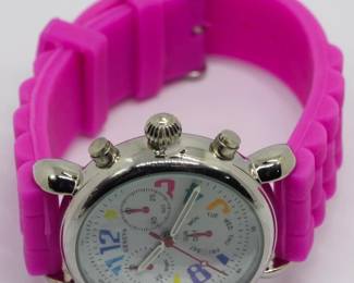2013 - Geneva Watch You are buying a used as-is electric/electronic item. We do not guarantee all components are present, and if it is not expressly stated, it is untested.