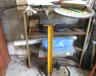 442 - Lot Assorted Items