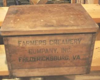 482 - Wood Crate - Farmer's Creamery 15 x 14 x 11