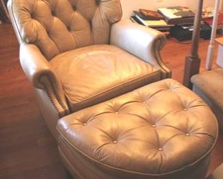 242 - Hancock & Moore Leather Chair w / Ottoman Chair: 32" x 32" x 36" Ottoman: 26" x 20" x 16"
