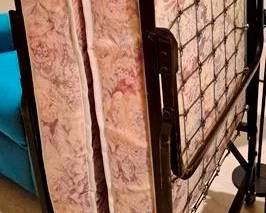 1185 - Folding Rollaway Bed
