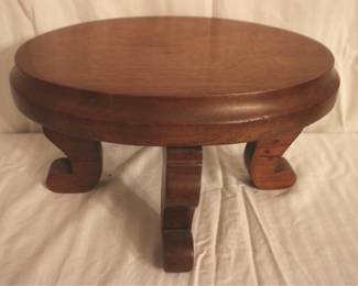 90 - Wood Stool - 8" x 14" x 10"