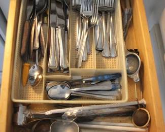 1013 - Lot of Assorted Items