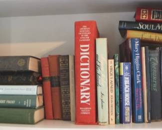 1042 - Lot of Books