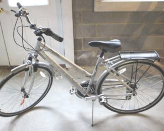 440 - Huffy Magellan Bike - 26" Wheel
