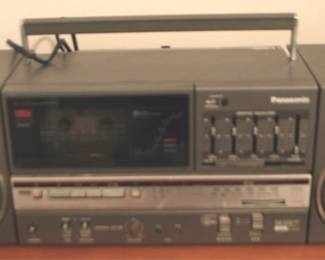 362 - Panasonic AM/FM/Cassette Radio 6" x 21" x 7" You are buying a used as-is electric/electronic item. We do not guarantee all components are present, and if it is not expressly stated, it is untested.