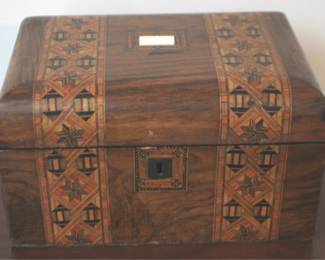 302 - Inlaid Wood Box - 9.5" x 7" x 5.5"