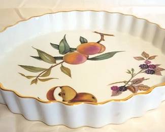 56x - Royal Worcester Porcelain Quiche Dish 10" round